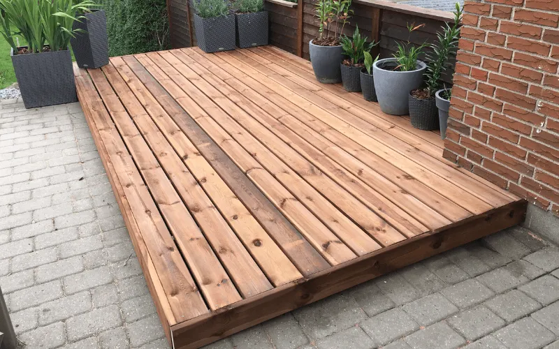 simple-10x14-wood-deck